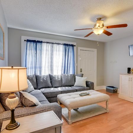 Beautiful Galveston Apt With Deck Less Than 3 Mi To Dtwn! Εξωτερικό φωτογραφία