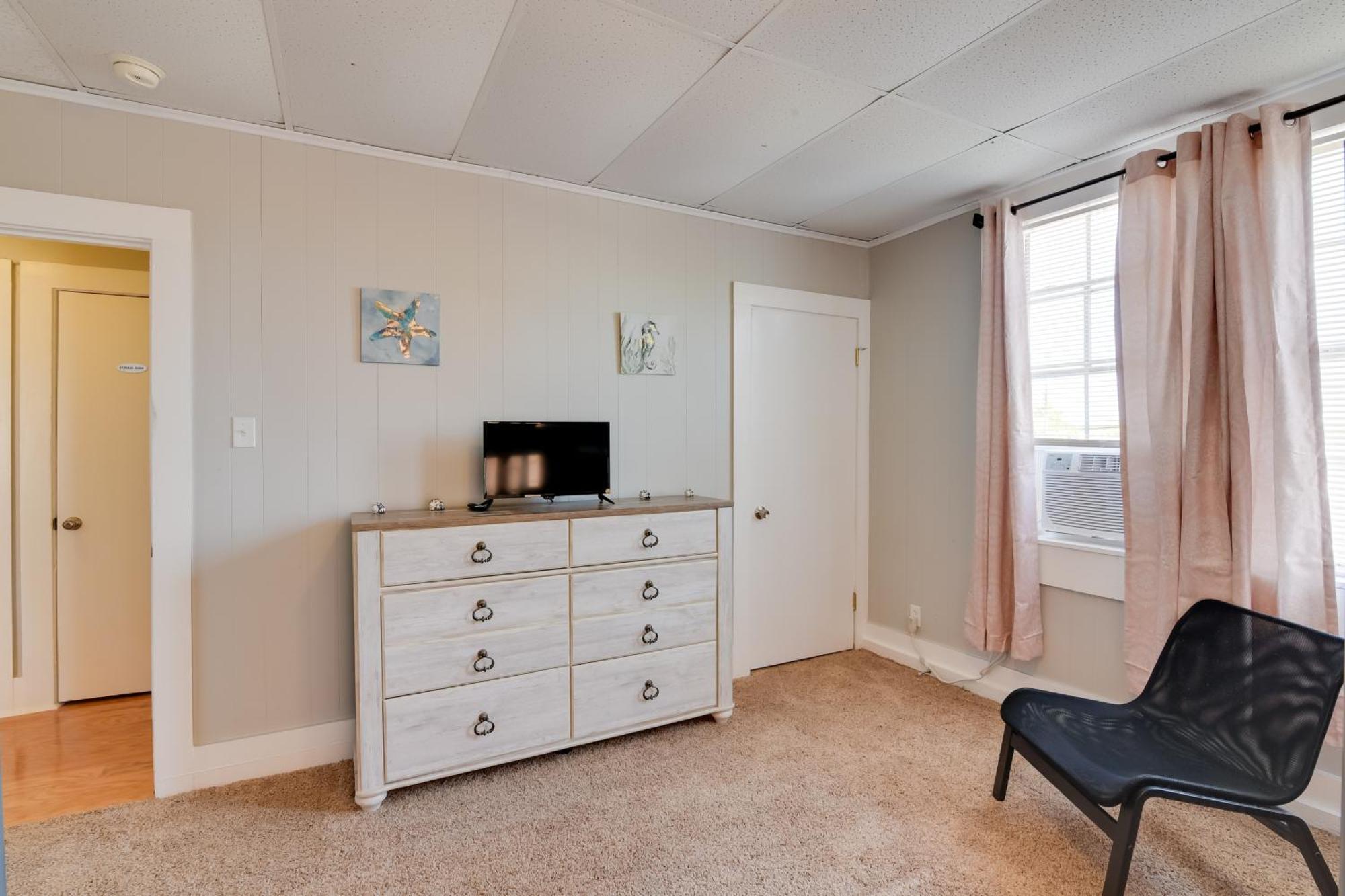 Beautiful Galveston Apt With Deck Less Than 3 Mi To Dtwn! Εξωτερικό φωτογραφία